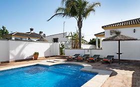 Casa Villanueva 4 - Sólo Familias